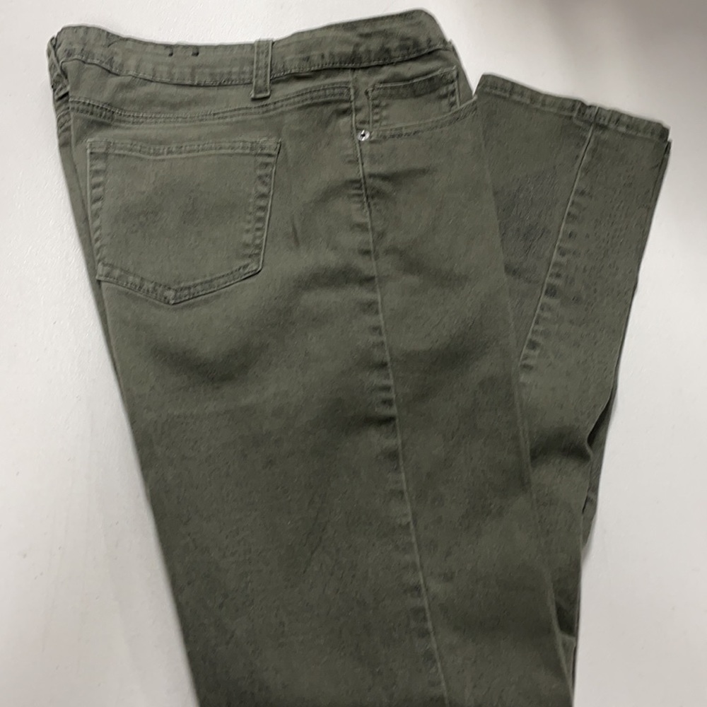 Rue21 Olive Green & Black Snakeskin Skinny Jeans
